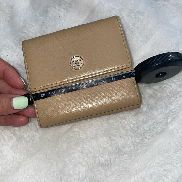 CHANEL Sevruga Compact Wallet Leather - Picture 11 of 14